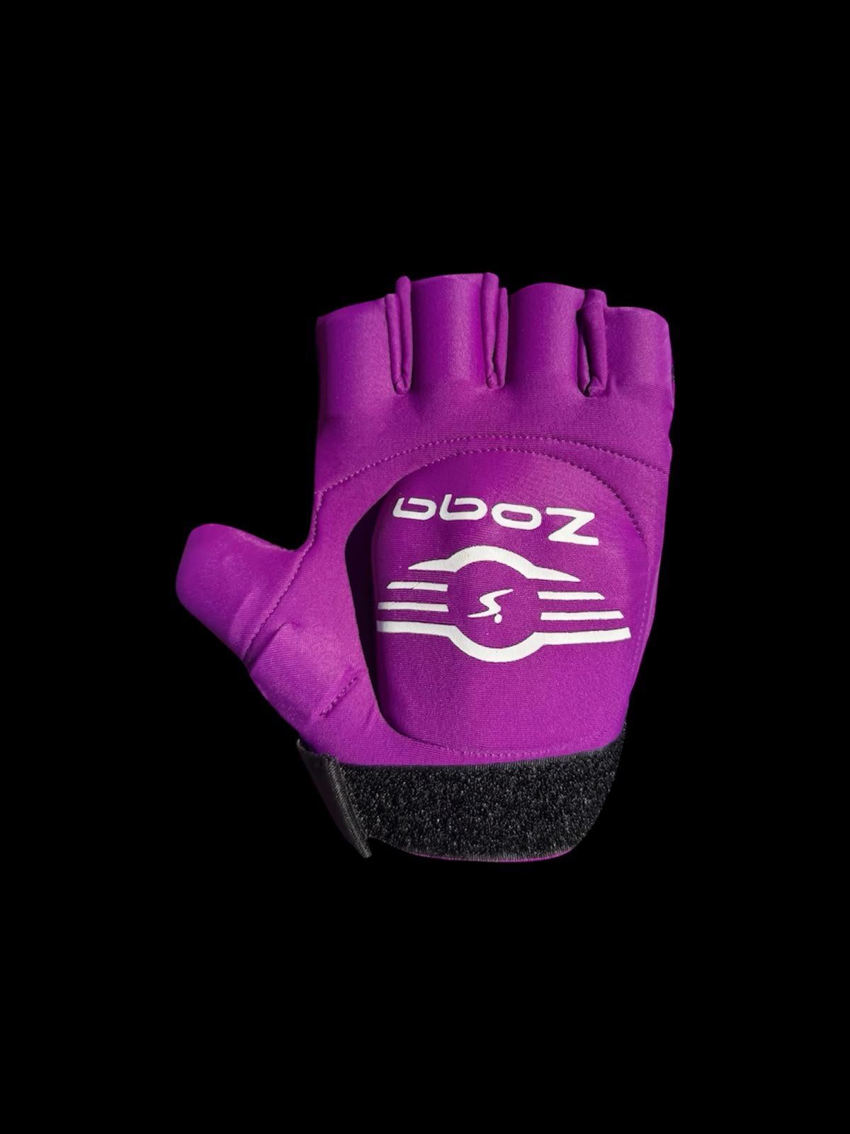 Guante izquierdo Zoqa morado, identificado por la posición del pulgar